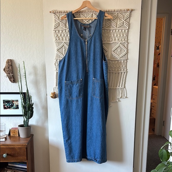 avenue blues Dresses & Skirts - Vintage denim jumper maxi length size 16W